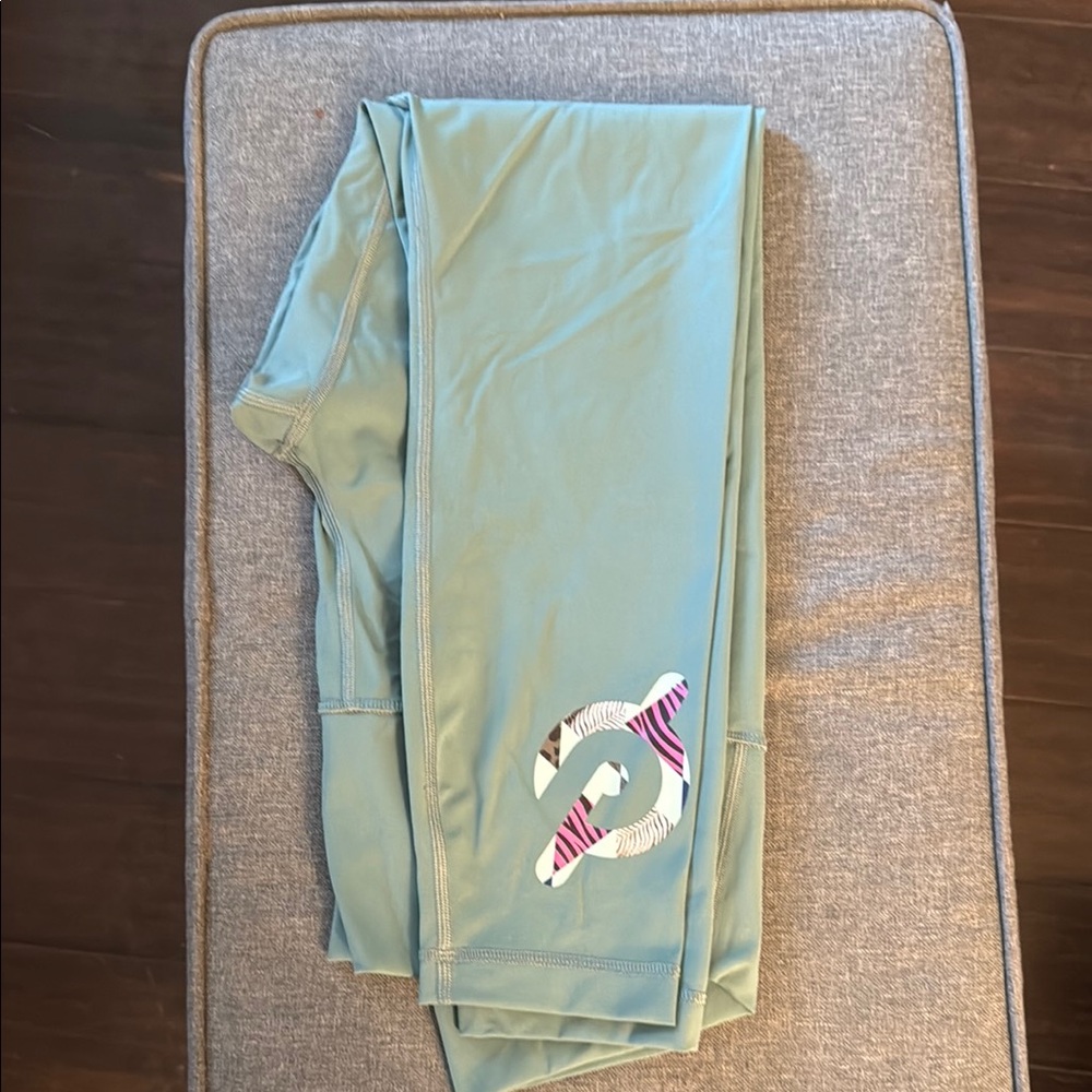 Lululemon x Peloton Teal Leggings - Size 8